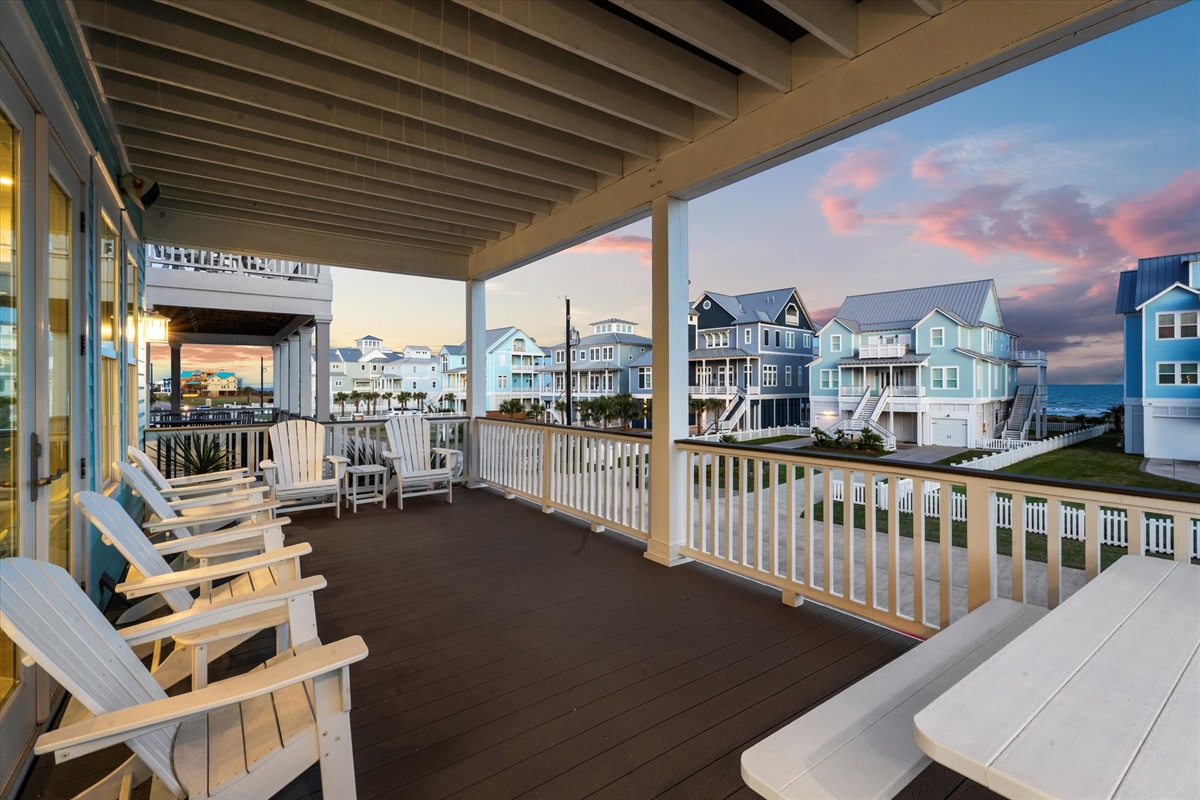 361ad39535ed4394b33b7ce8e628c35d Large | Beachhouse | Texas | TX | Vacation Homes | Galveston | Crystal Beach | Kokomo | Breezy Days | Beachfront Elegance | Sunrise Serenity | Southern Sands Property Management, LLC