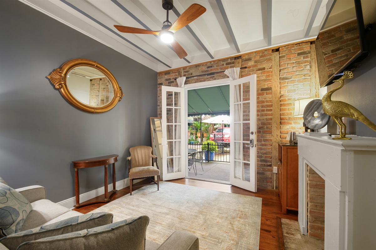 Bolden Living Room