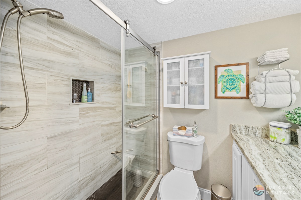 Full Bathroom with Granite