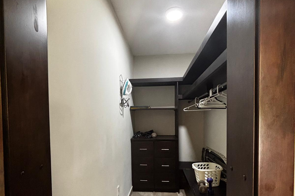Walk in Closets