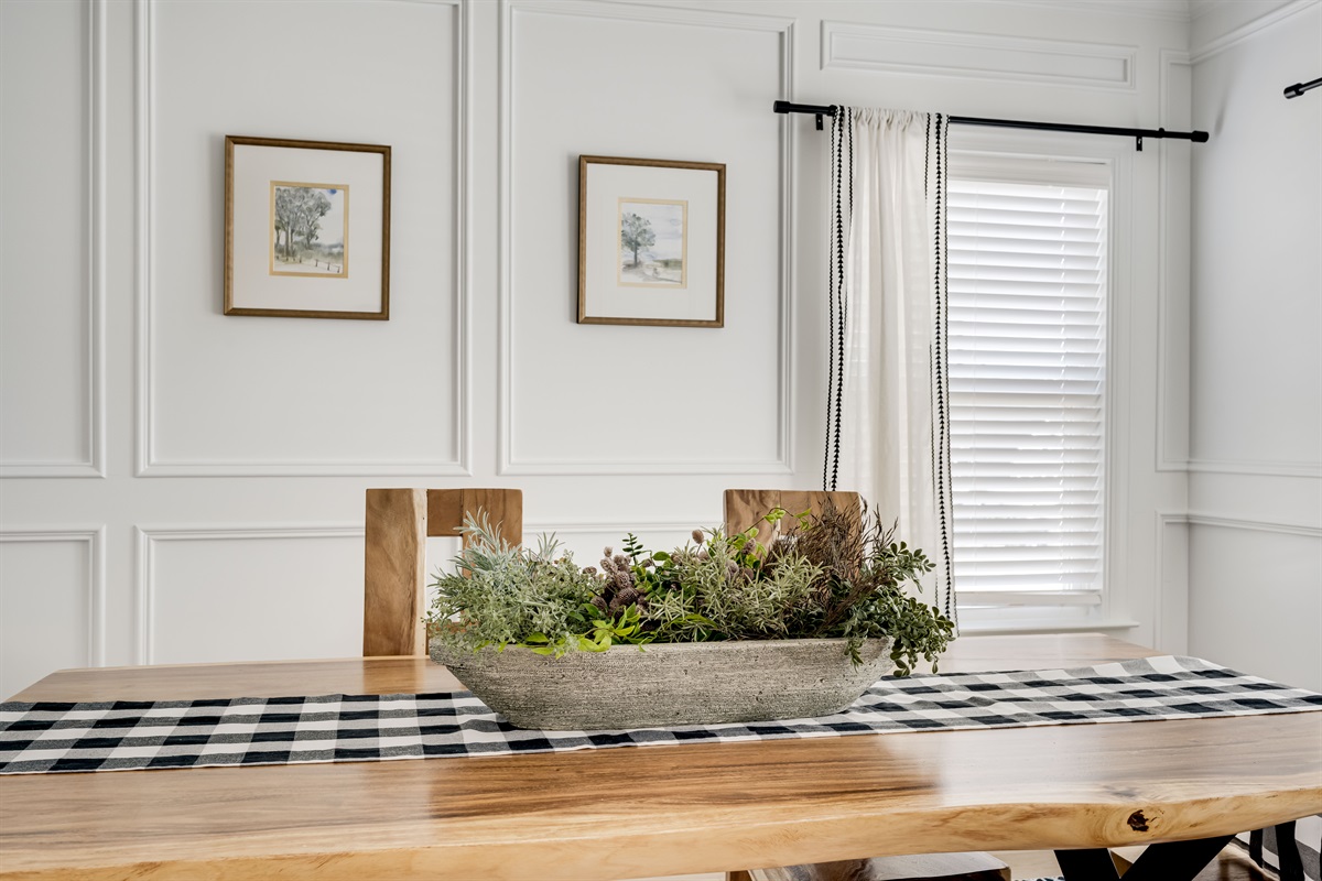 Fine dining starts with the perfect setting.