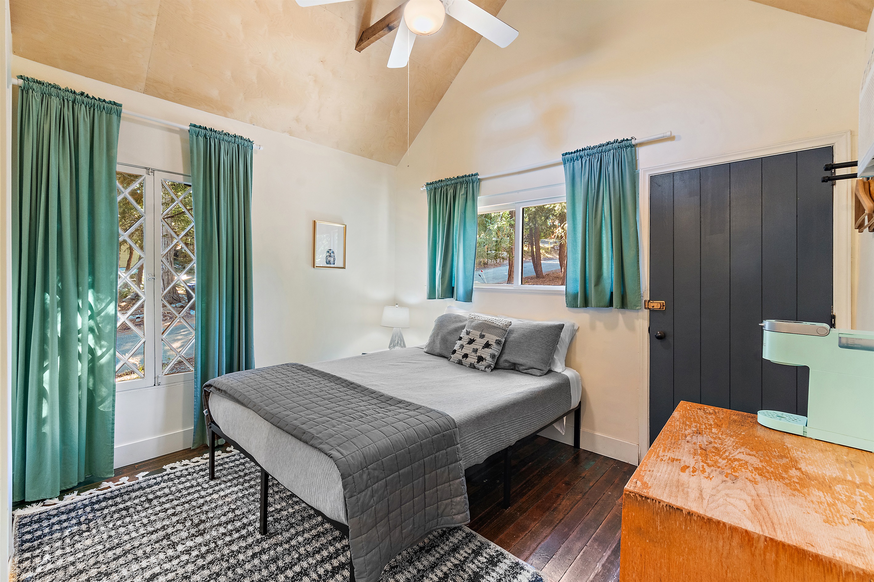 Cabin #4 - The Perch at Twin Peaks 2