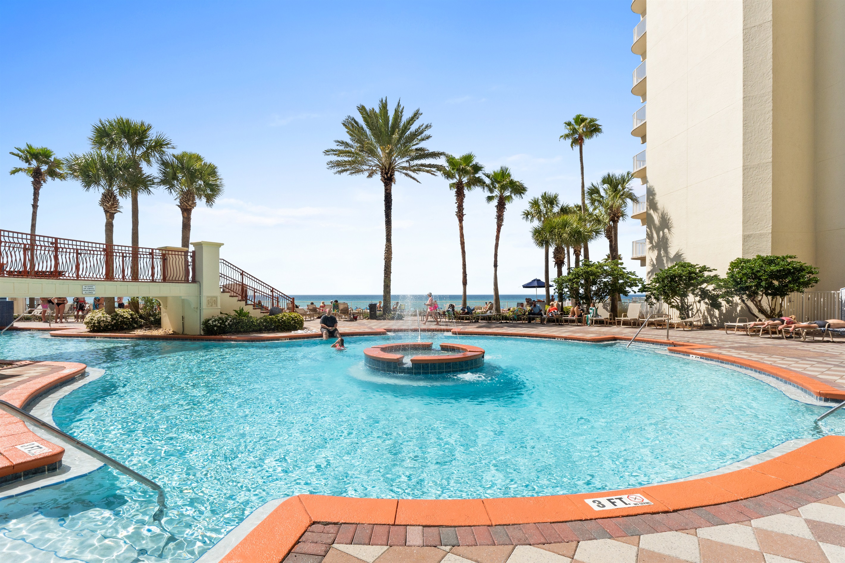 This section is kind of a neat little wade pool.