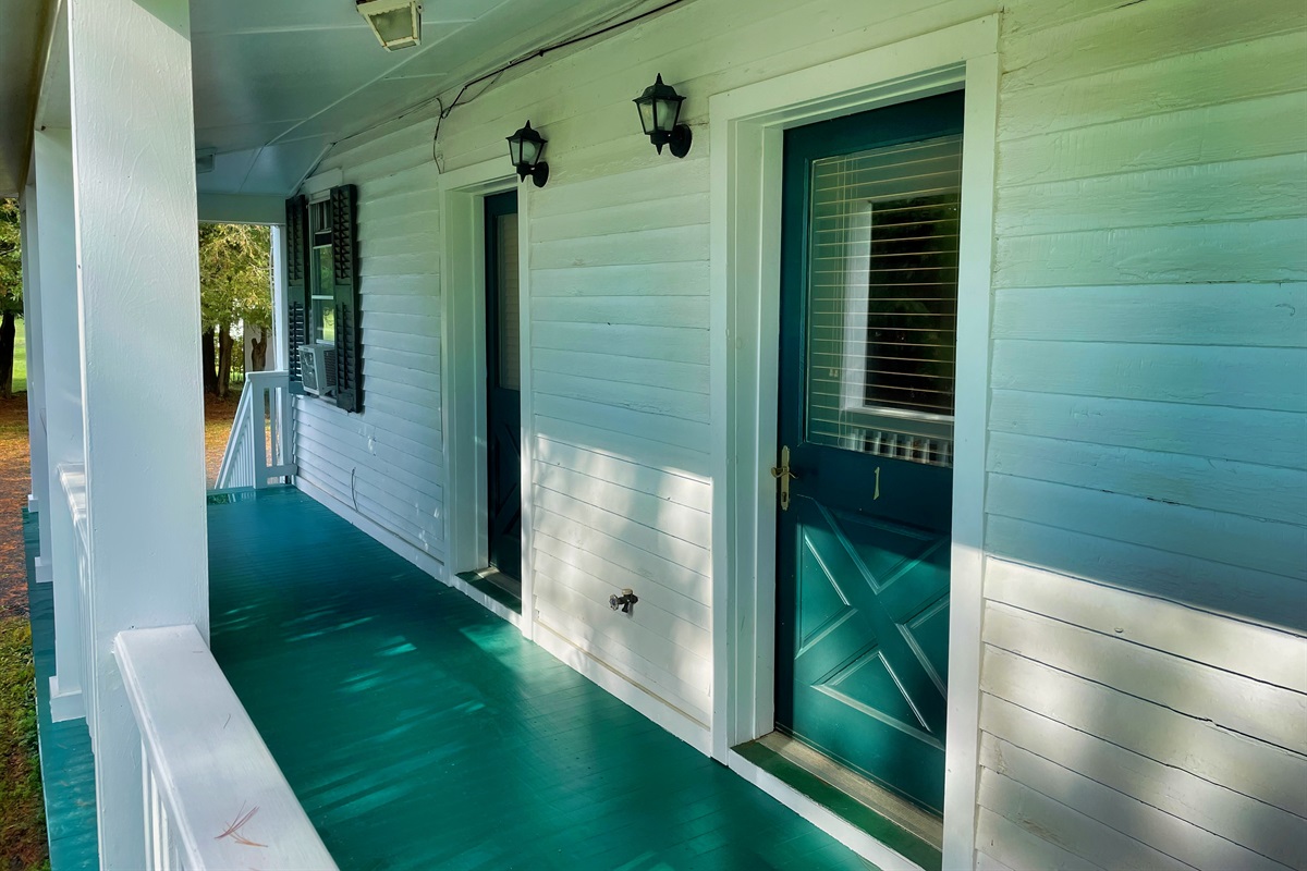 Each guest room has its own exterior private entrance, like a hotel!