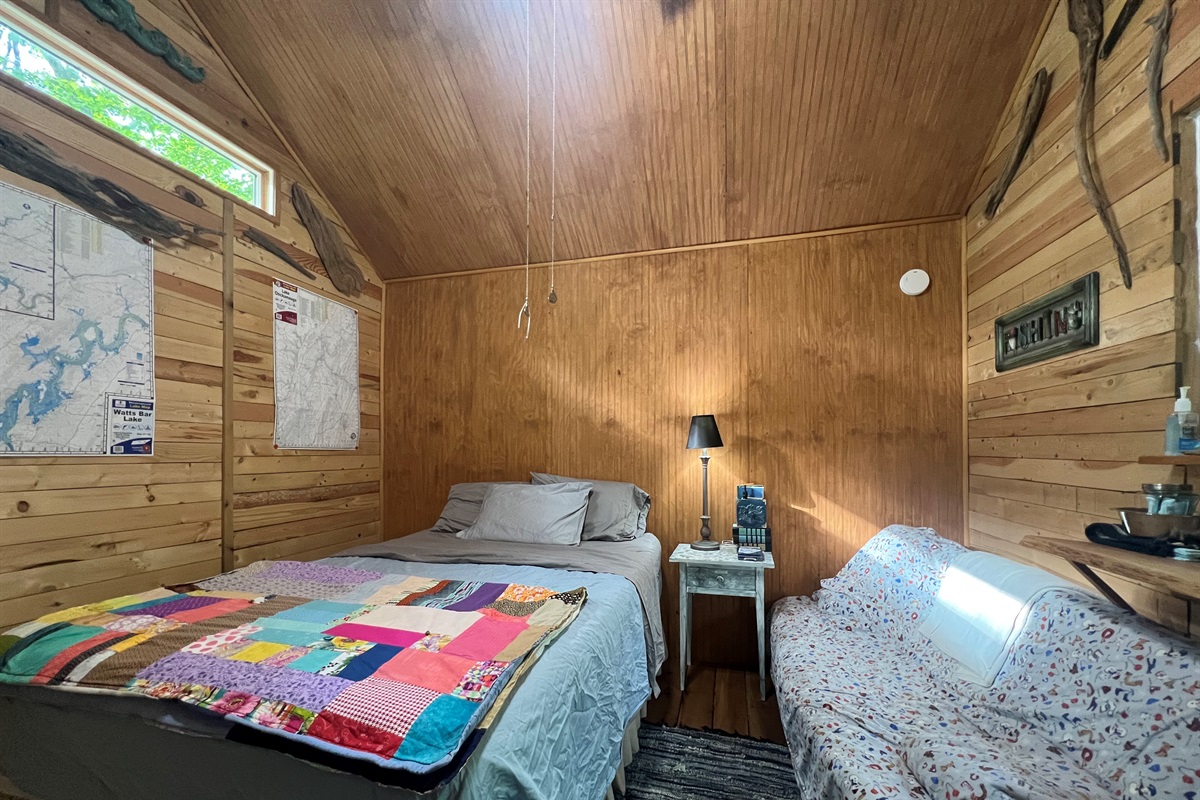 Queen bed and twin futon