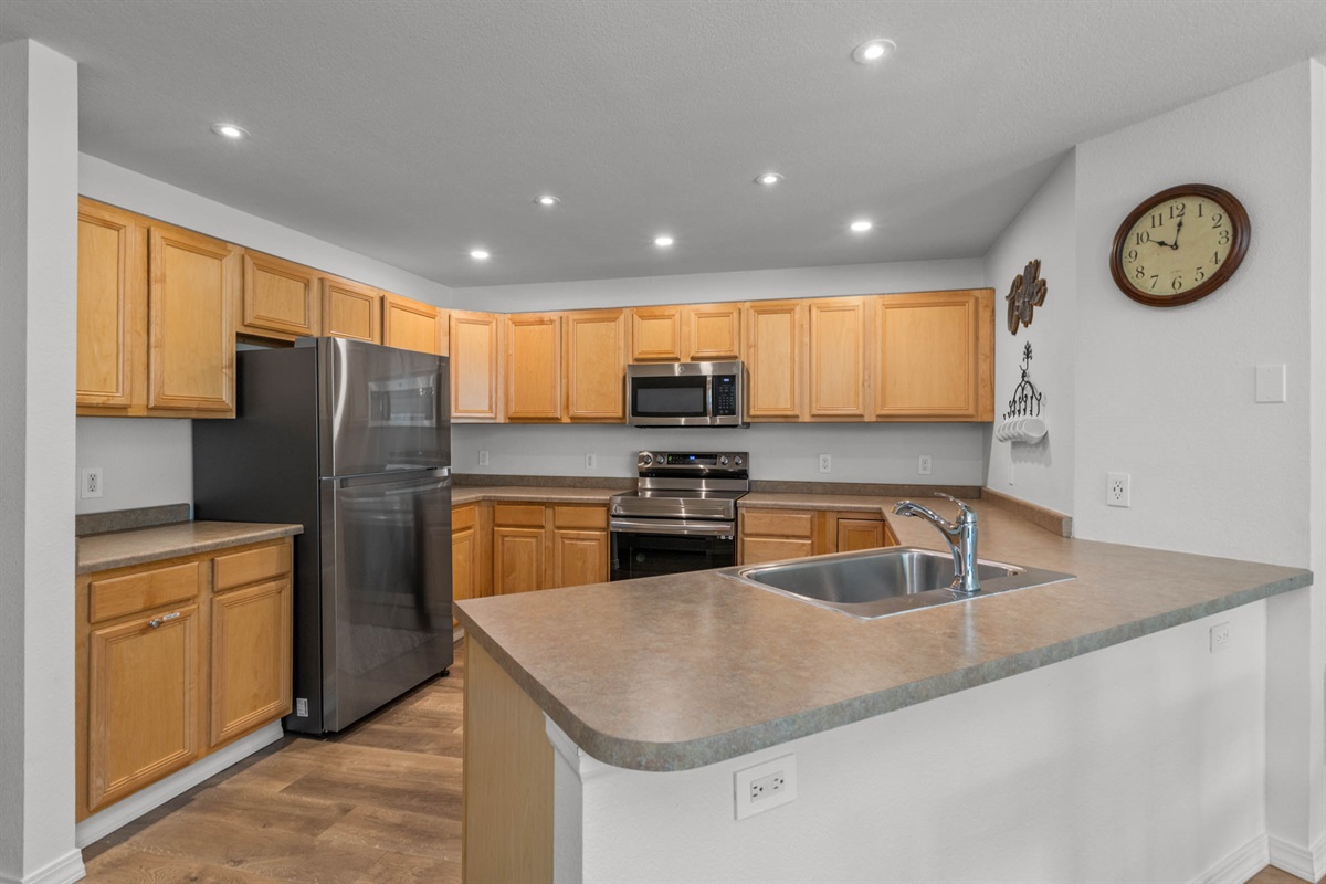 Kitchen Island | Sink