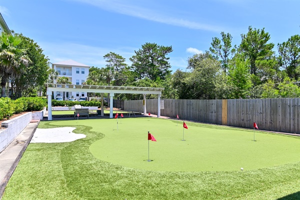 Putting Green Right Outside our Unit