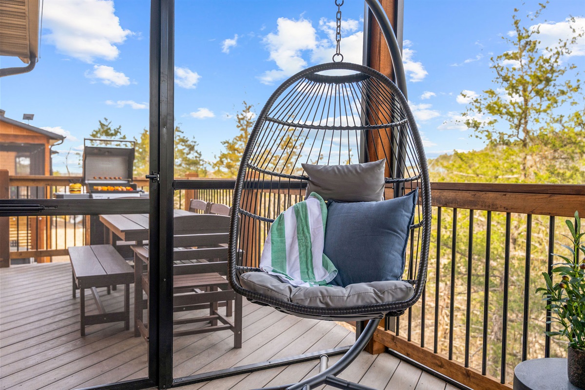 Lounging in this comfy egg chair is sure to be a hit with the kids, the parents and grandma too!