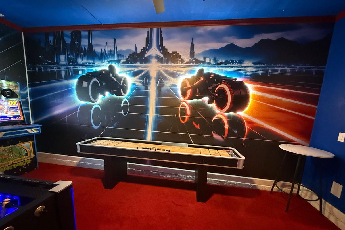 Tron Game Room at Villa Ichabod
