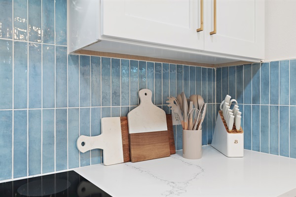 Fully Equipped Modern Kitchen: Prepare your favorite meals in our brand new fully remodeled and fully equipped kitchen with stainless steel appliances and ample counter space.