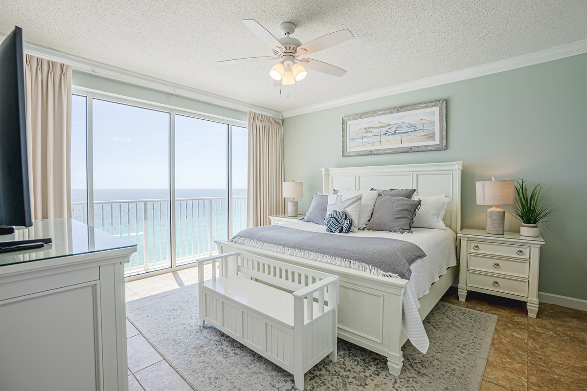 Master bedroom with king bed and beach view