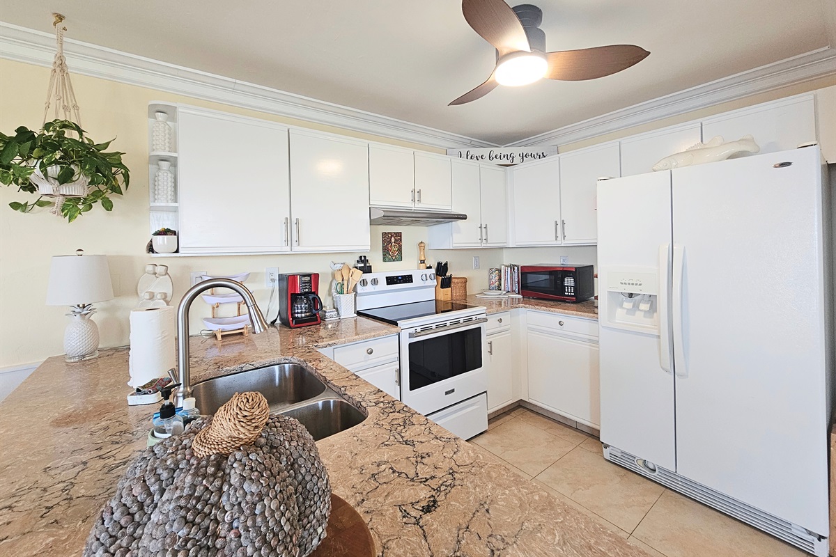 Fully Stocked Kitchen With Dishwasher