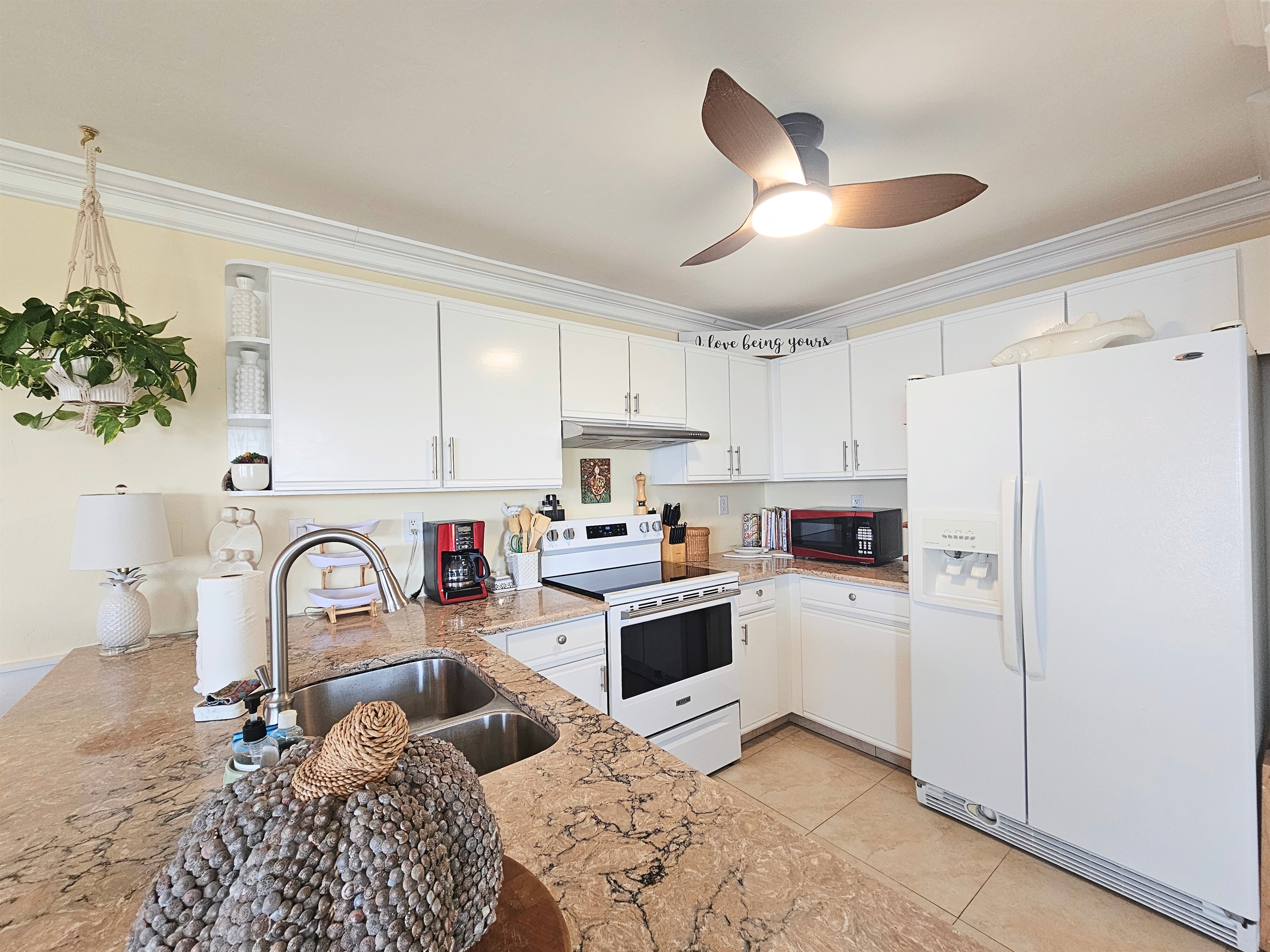 Fully Stocked Kitchen With Dishwasher
