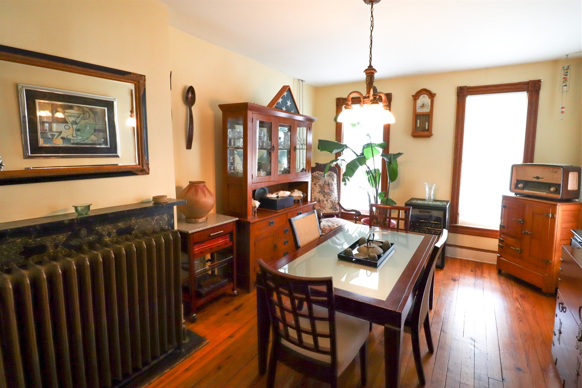 Plenty of space for your group to have a meal