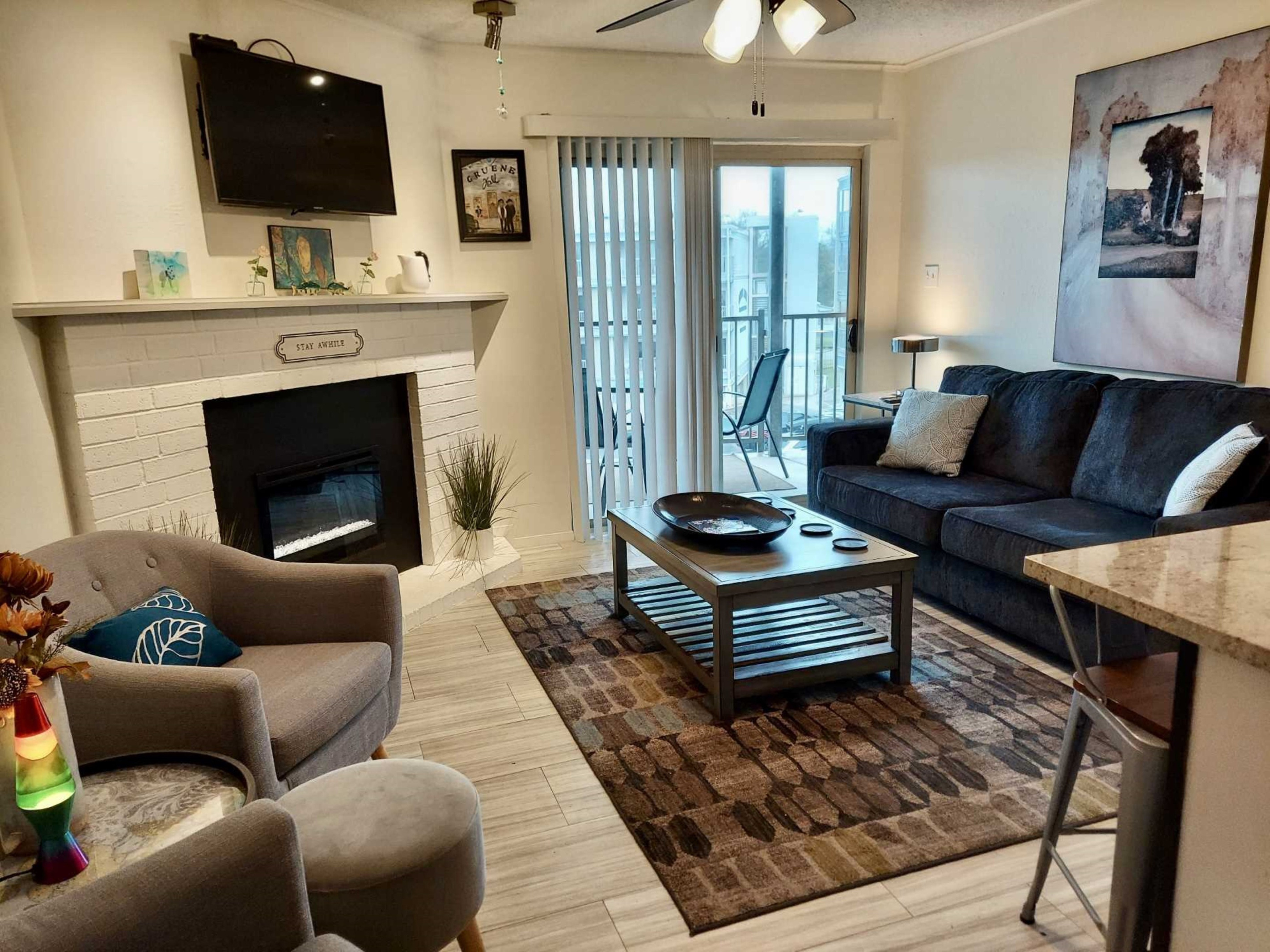 Plenty of seating in family room