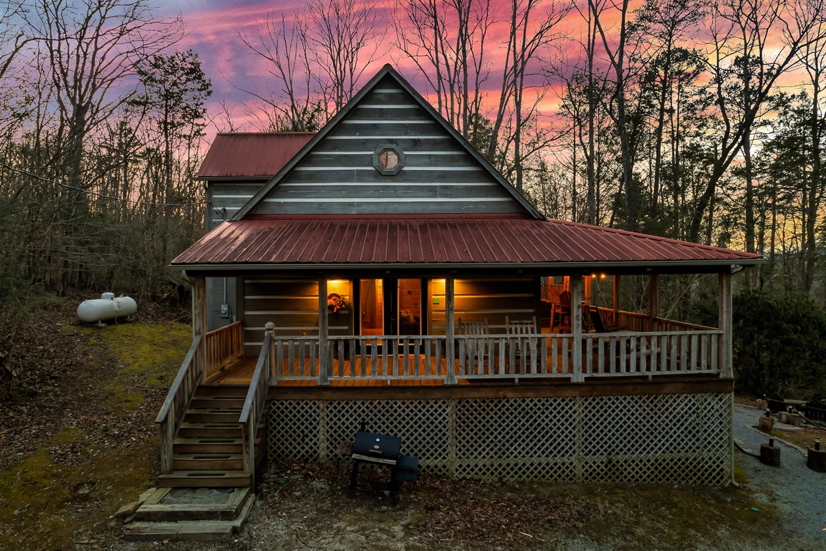 Evening glow makes this cabin even better
