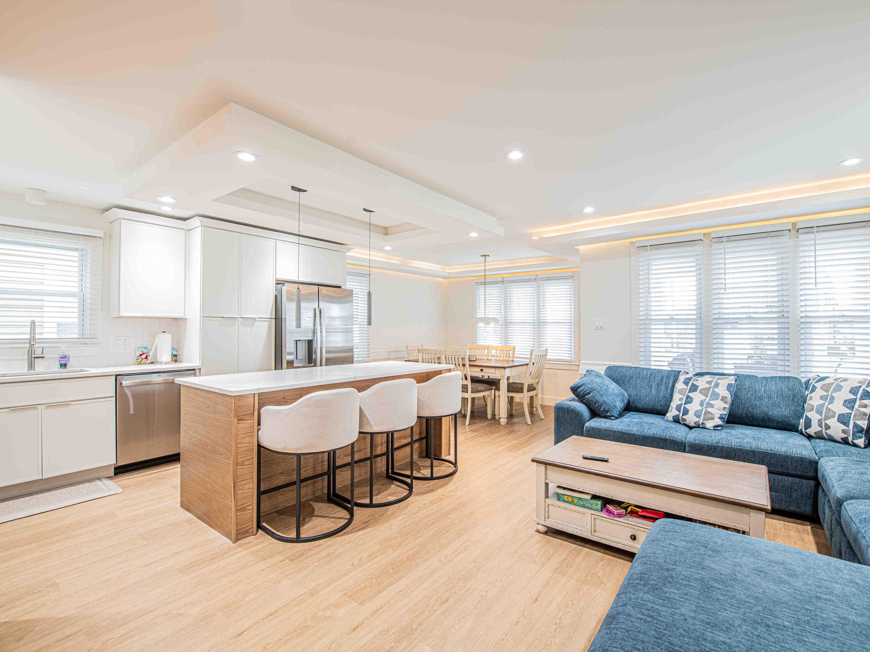 Open-Concept Living, Kitchen & Dining Area
