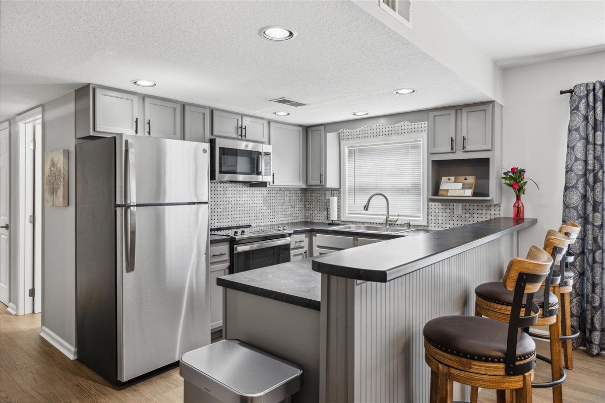 Fully Stocked Kitchen