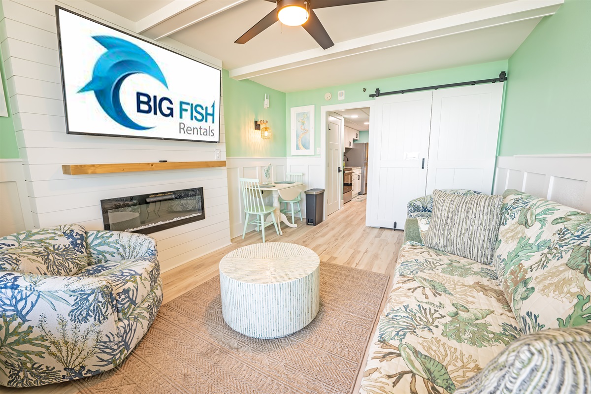 Amazing Living Room with Stunning Views🌊☀️