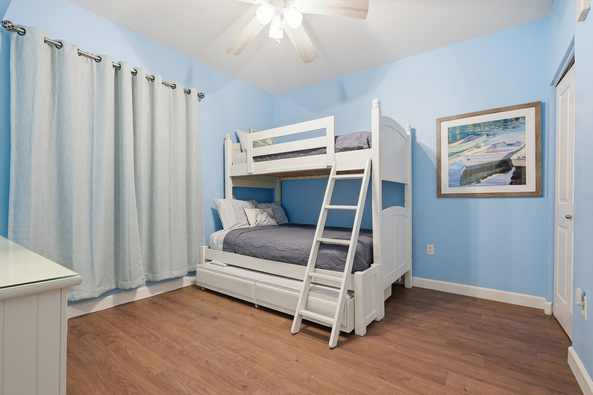 Guest Room 2