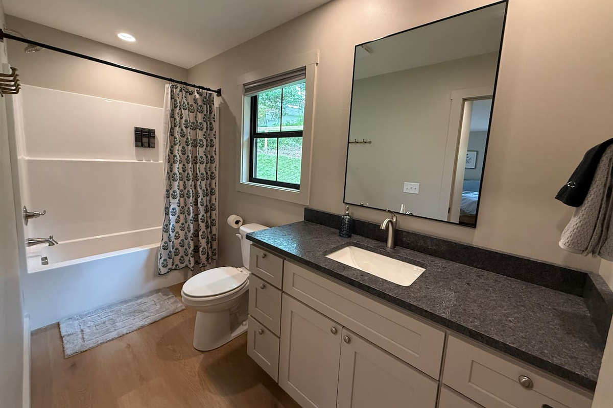 En Suite Primary Bathroom