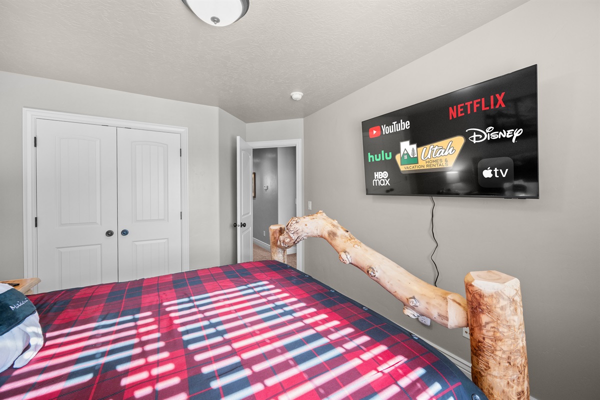 Relax and recharge in a comfortable space designed for downtime.