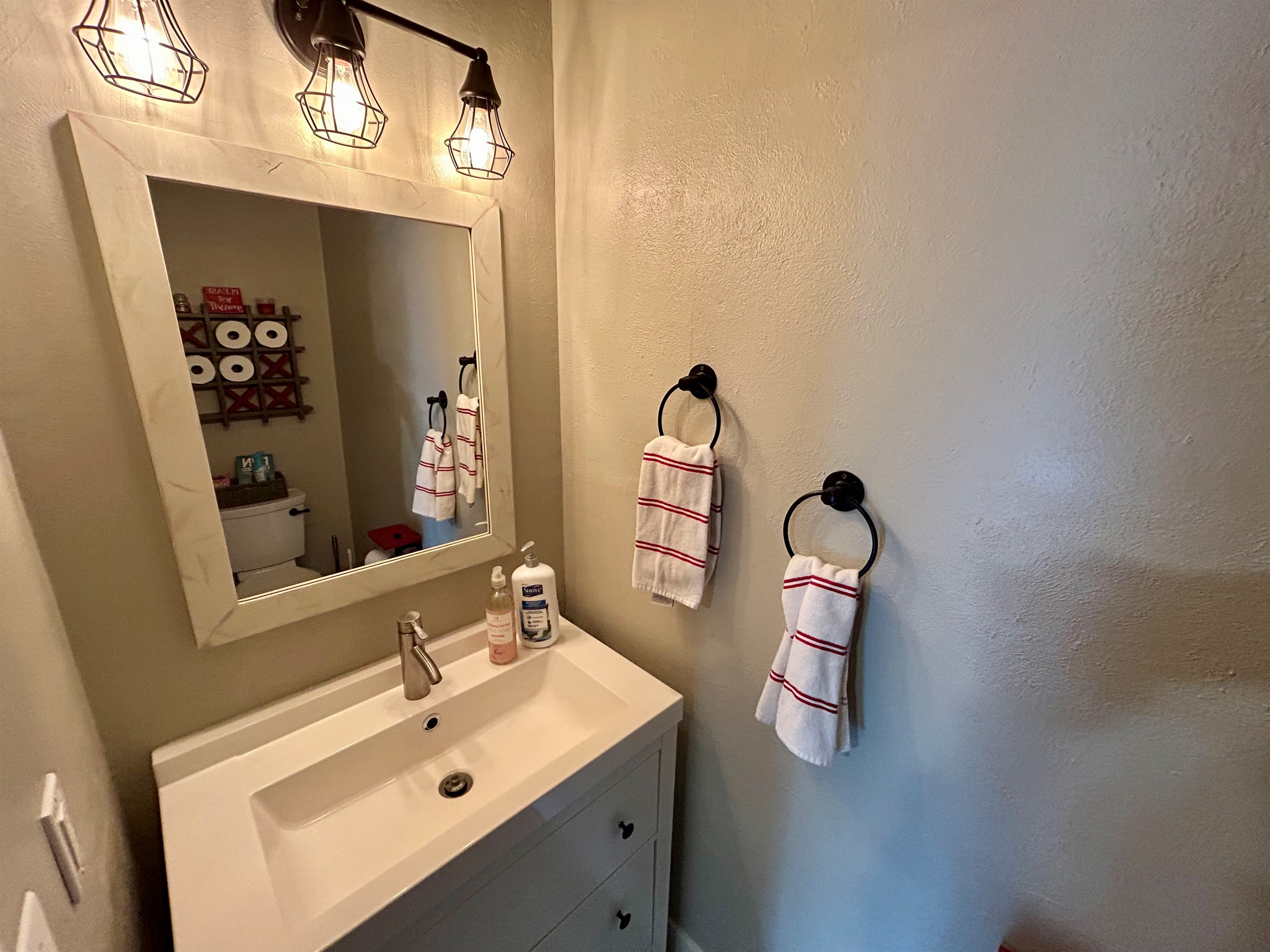 WC3 — Main floor half bath