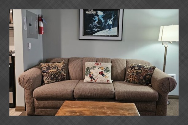 Full-size sofa sleeper 