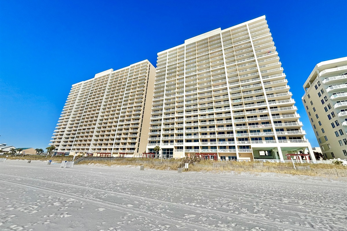 Beautifully maintained Majestic Beach Resort