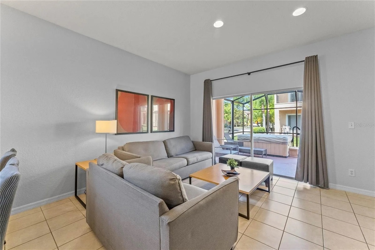 Open, spacious living room overlooking private lanai