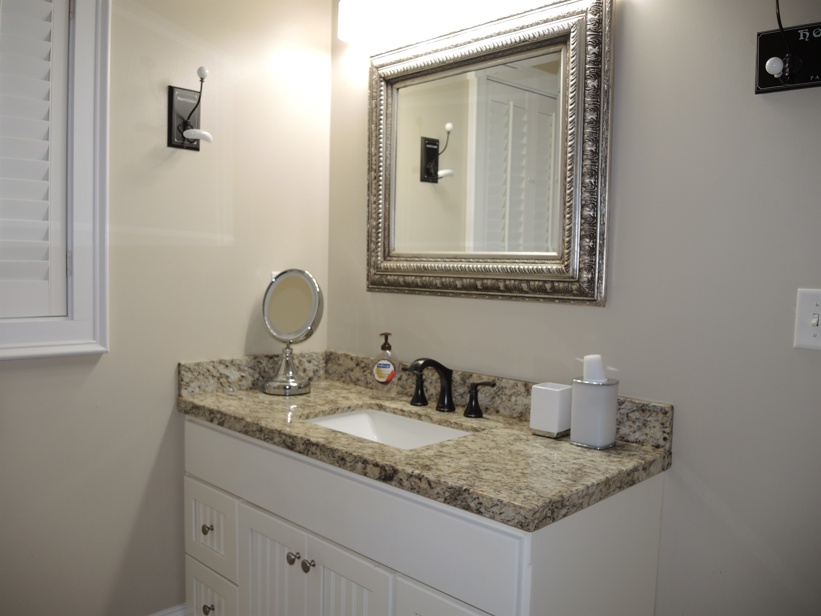 First floor  bath - off hallway