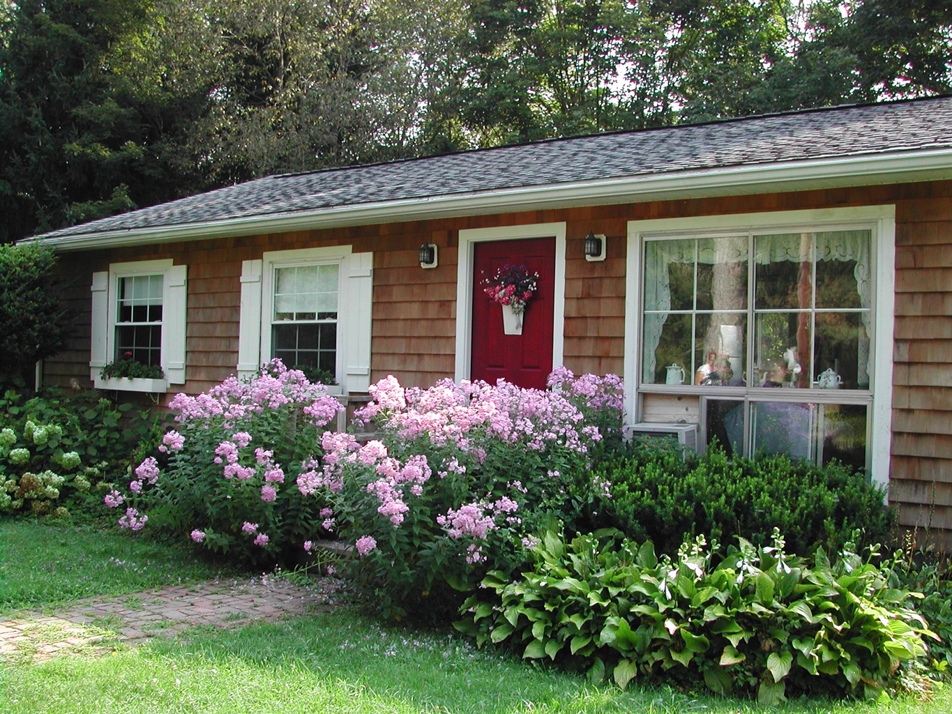 Cottage House