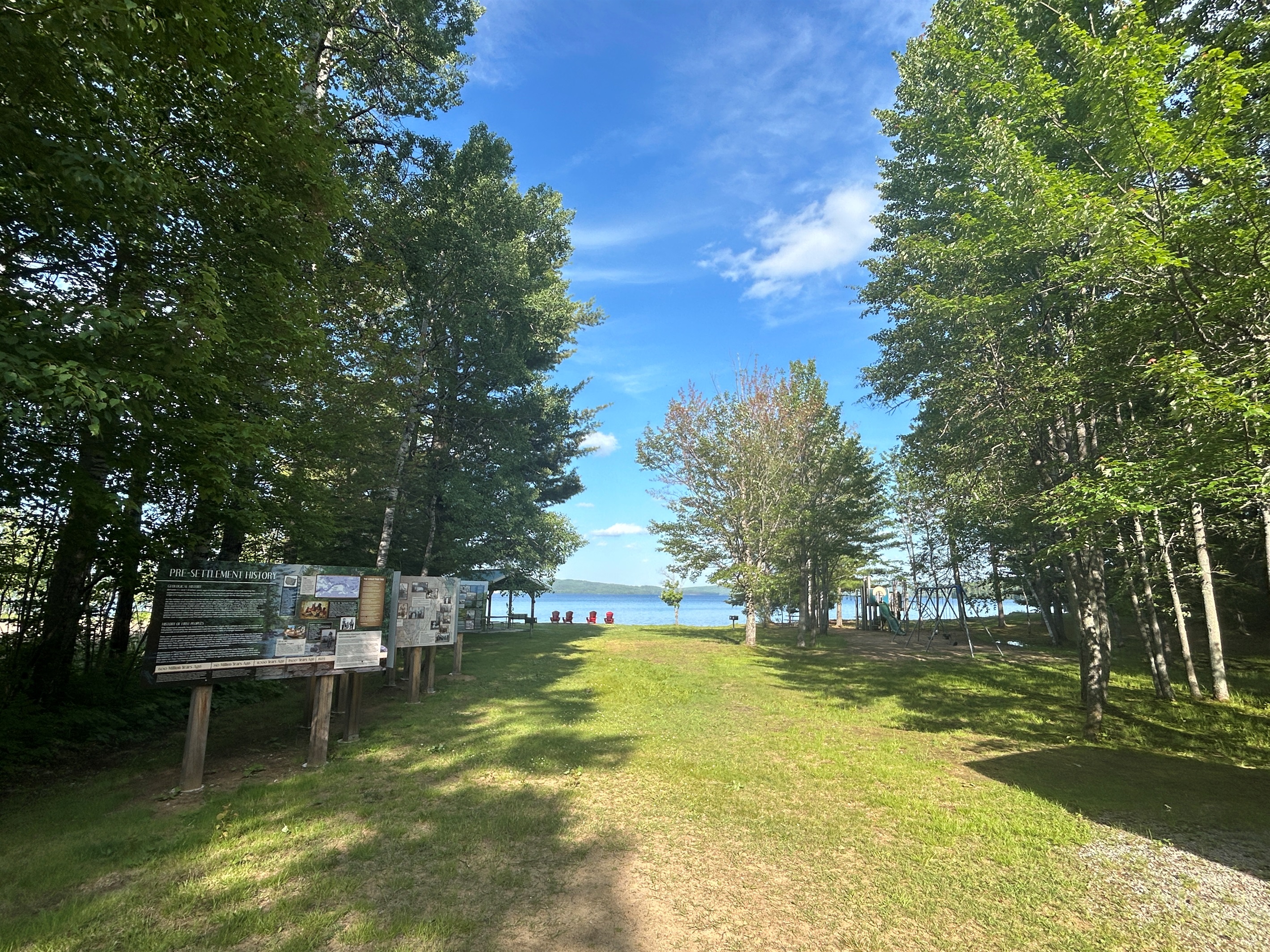 Beach at Tom and Mike Murray Park-10min drive