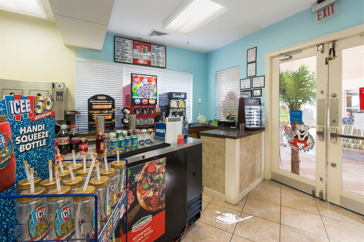 Enjoy a small bite to eat, a mixed drink, an Icee, or ice cream from the cafe. With the store and cafe located steps away from the pool you can spend all day relaxing in the Florida sunshine.