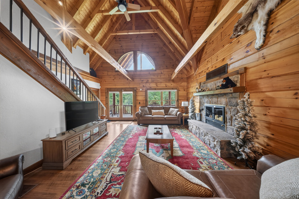 Open concept floor plan, dining area view of family room