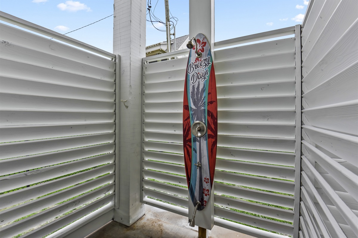 3786454eb1b7496d887b79d4554f2707 Large | Beachhouse | Texas | TX | Vacation Homes | Galveston | Crystal Beach | Kokomo | Breezy Days | Beachfront Elegance | Sunrise Serenity | Southern Sands Property Management, LLC