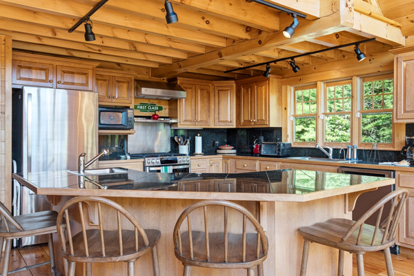 Prepare everything from quick snacks to gourmet meals in the spacious, well-appointed kitchen.