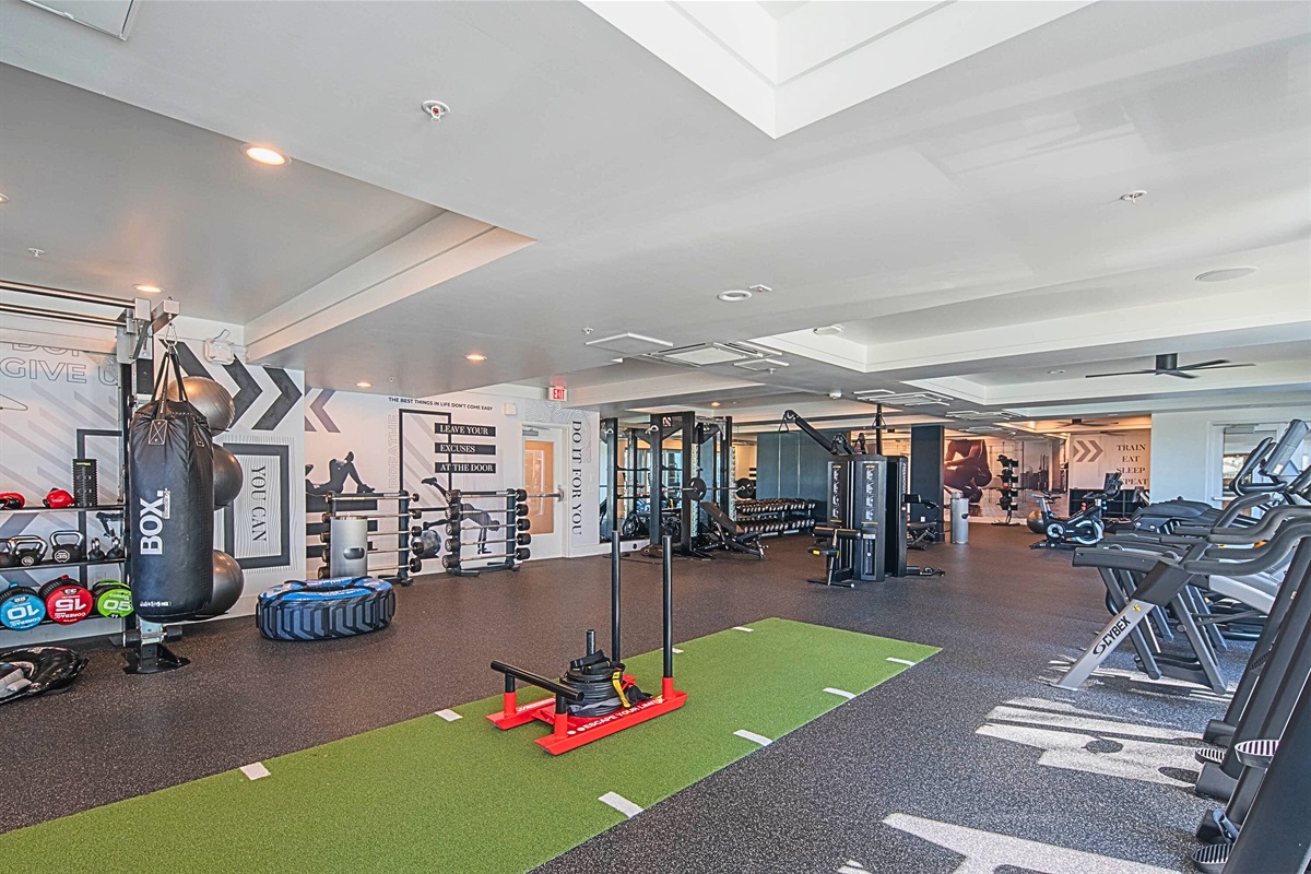 Unleash your strength! A spacious, fully-equipped gym for all your fitness goals.