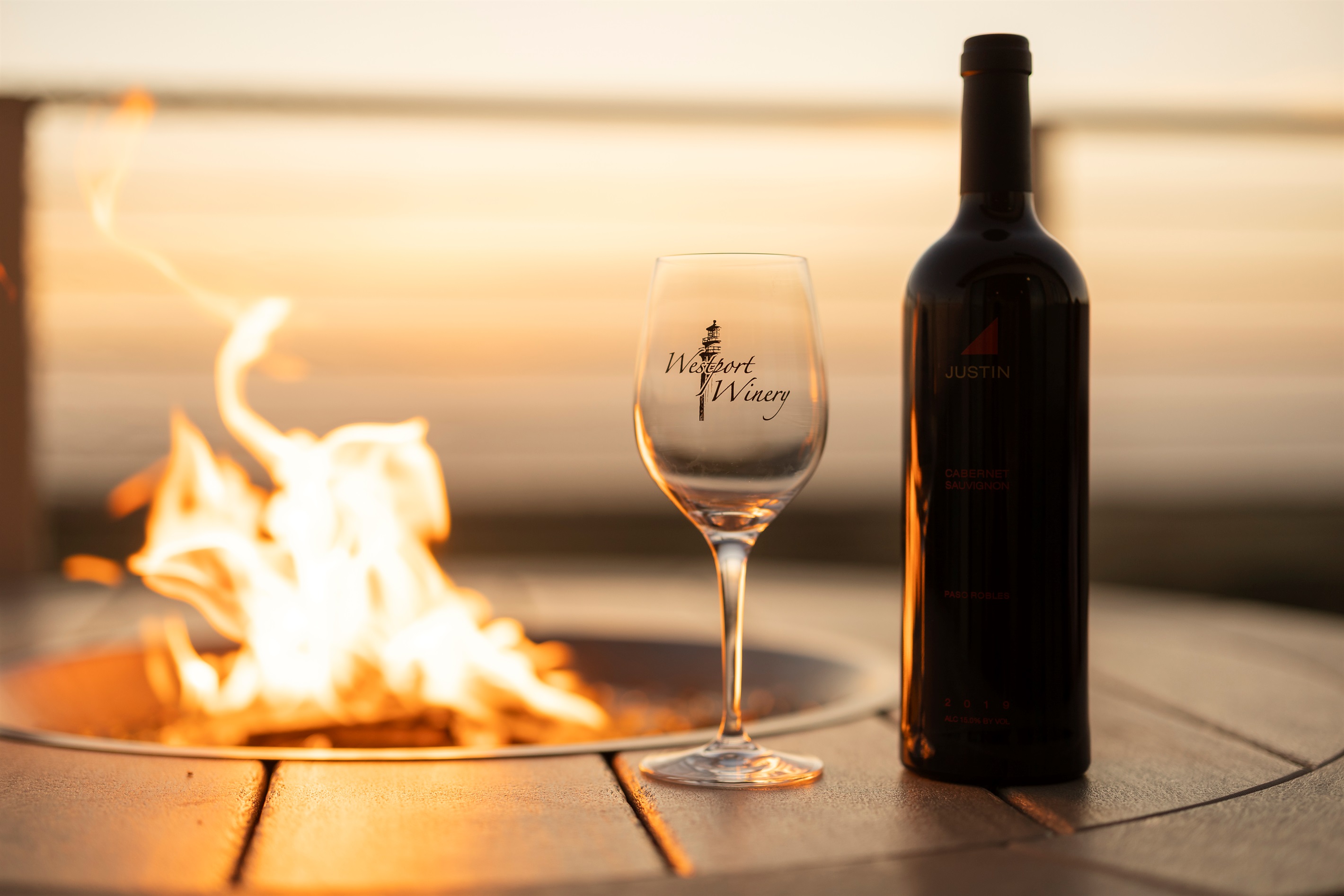 {Welcome Gift} Unwind with a complimentary bottle of wine and soak in the ocean views.