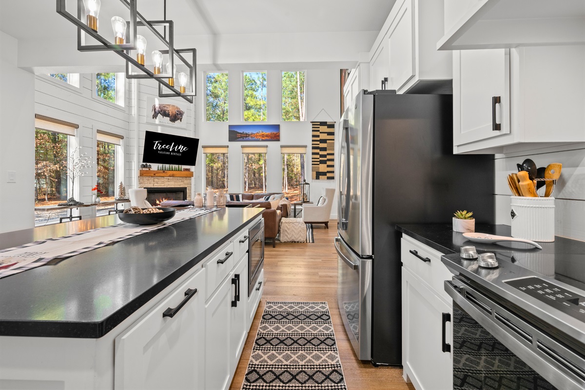 Designed with both style and function in mind, the kitchen makes cooking and entertaining feel effortless.