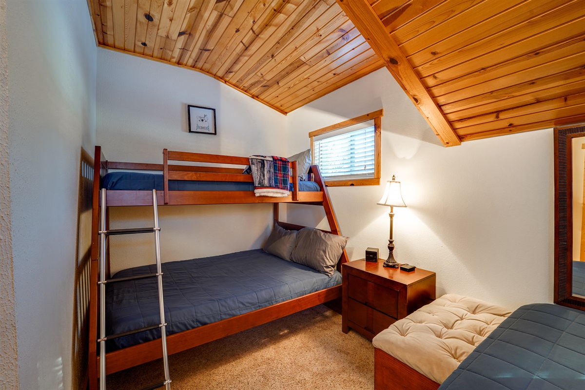 Second upstairs bedroom bunk beds