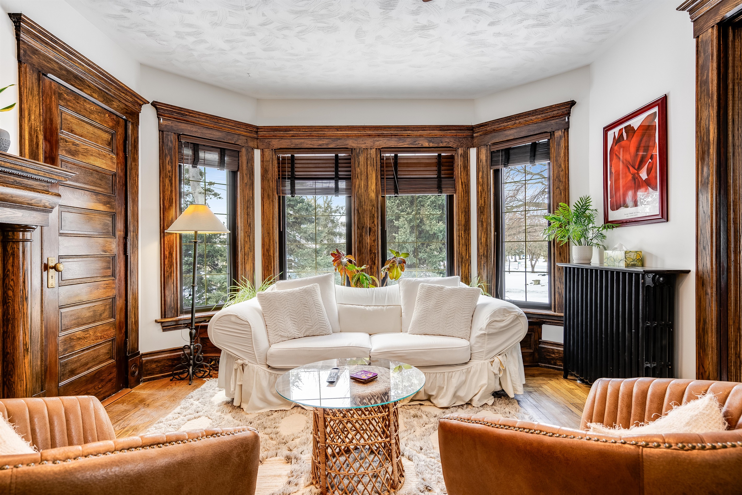 Lounge with Fireplace and TV
