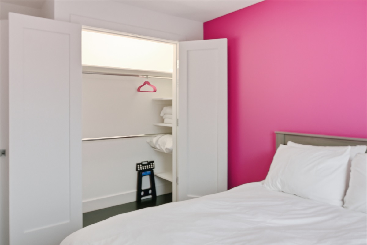 Pink Guest Room - Closet - Queen