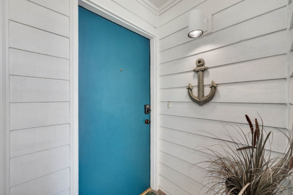 Front Door | Oceans 22 | 22 Beach Club Villas, Wild Dunes | IOP Escapes
