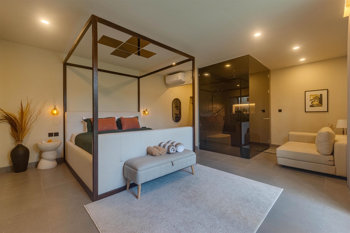 Room 1