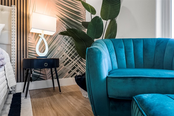 Curl up and read a book in the Palms of Grand Galvez reading nook.