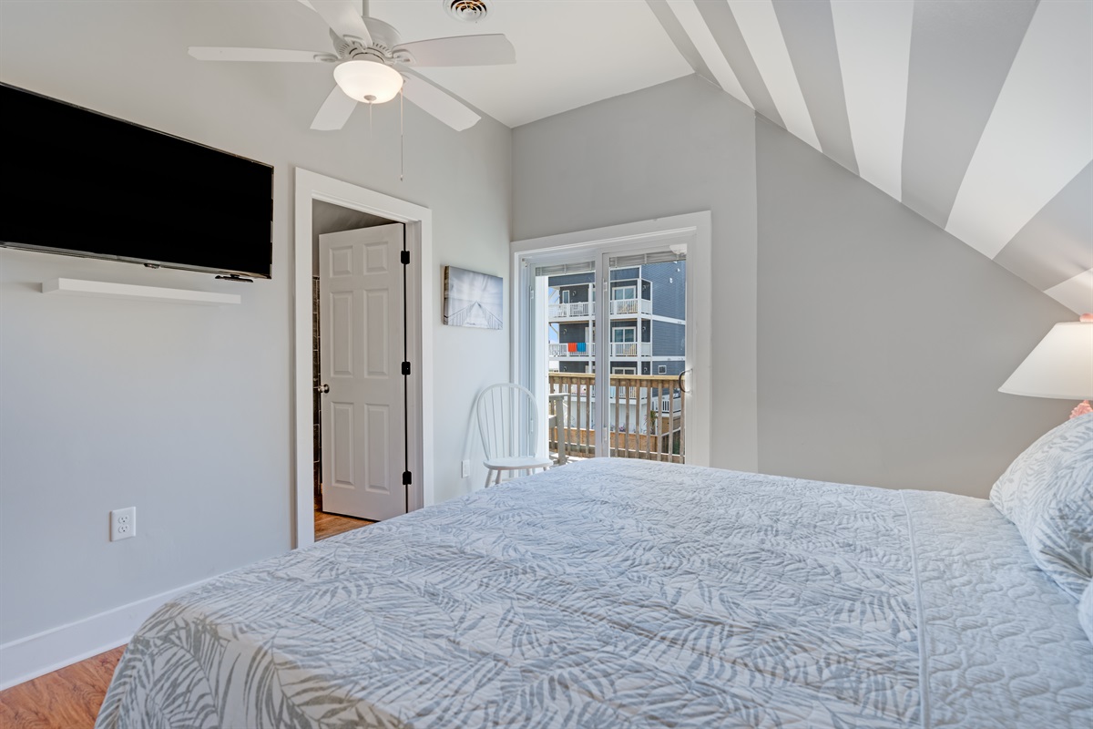 2nd Floor King Primary Ensuite Bedroom