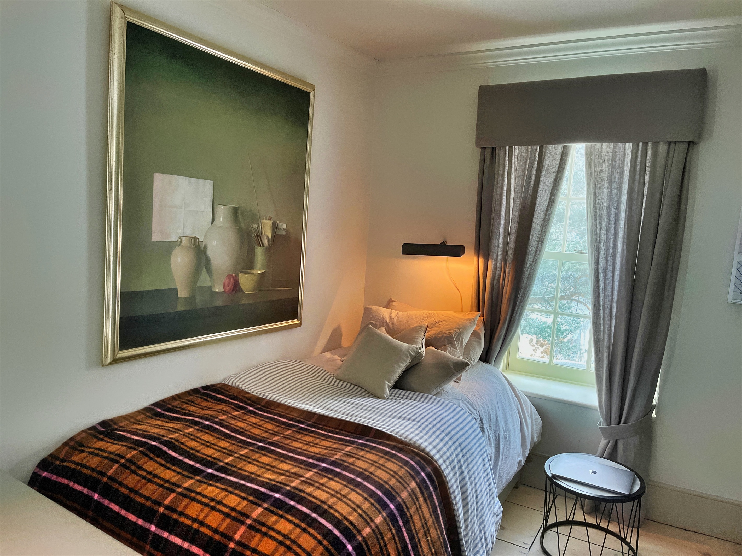 Hawk Field House - 2nd floor bedroom with twin bed. the first door to the right on the 2nd floor.