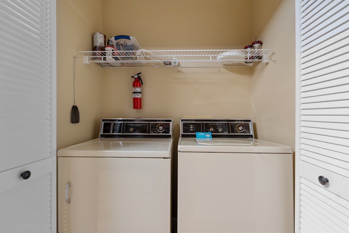 Washer and dryer in the unit free of charge!