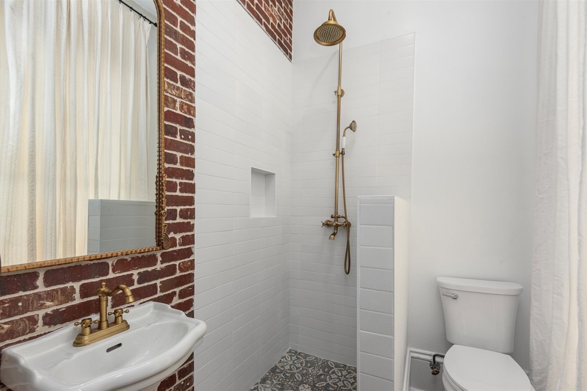 3844b76542a44b8e842e08ad9e07fb75 Large | Beachhouse | Texas | TX | Vacation Homes | Galveston | Crystal Beach | Kokomo | Breezy Days | Beachfront Elegance | Sunrise Serenity | Southern Sands Property Management, LLC